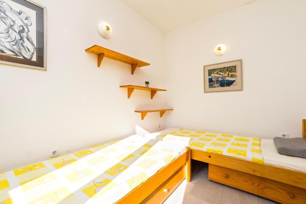 Apartments Jonke Mandre Buitenkant foto